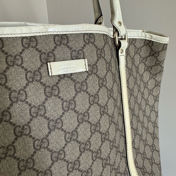GUCCI GG White Storage Tote Bag - Picture 2 of 4